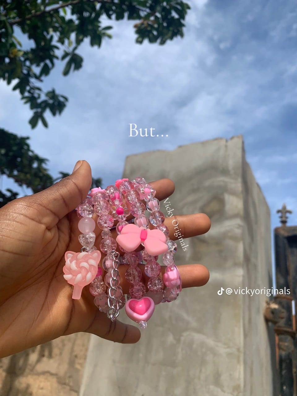 Customized beaded necklace with intricate designs